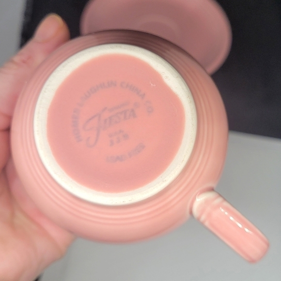 Vintage fiestaware dusty rose teacup & saucer - Picture 4 of 7